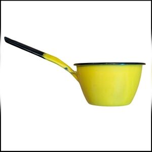 Bengal Enamel Small Yellow Pot with Handle